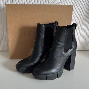 Steve Madden - LOOPY